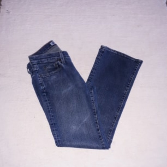 GAP Women,s low rise boot  cut  stretch jeans 4-A - Picture 3 of 4
